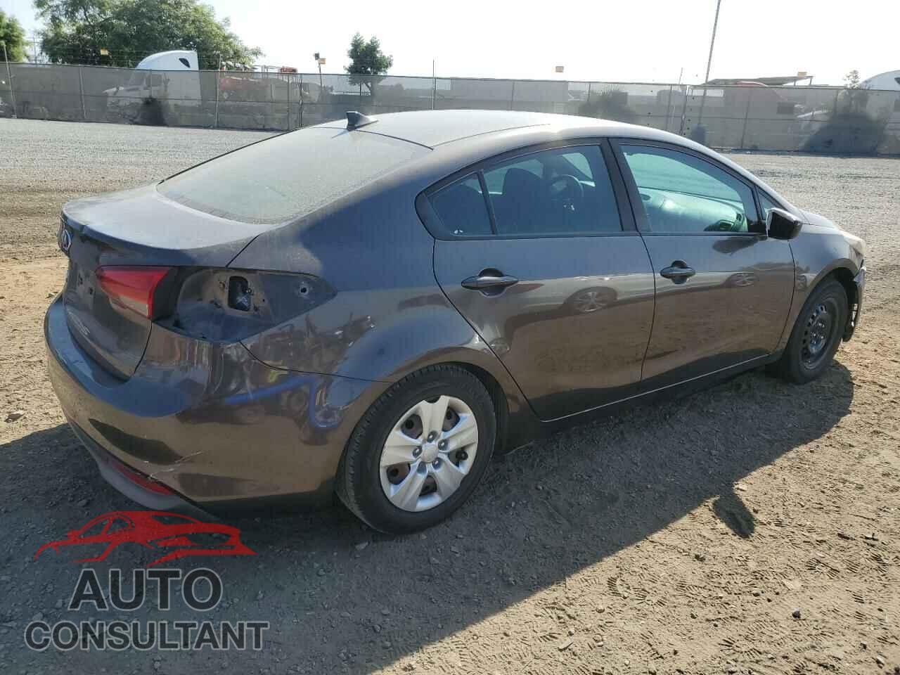 KIA FORTE 2017 - 3KPFK4A72HE050182