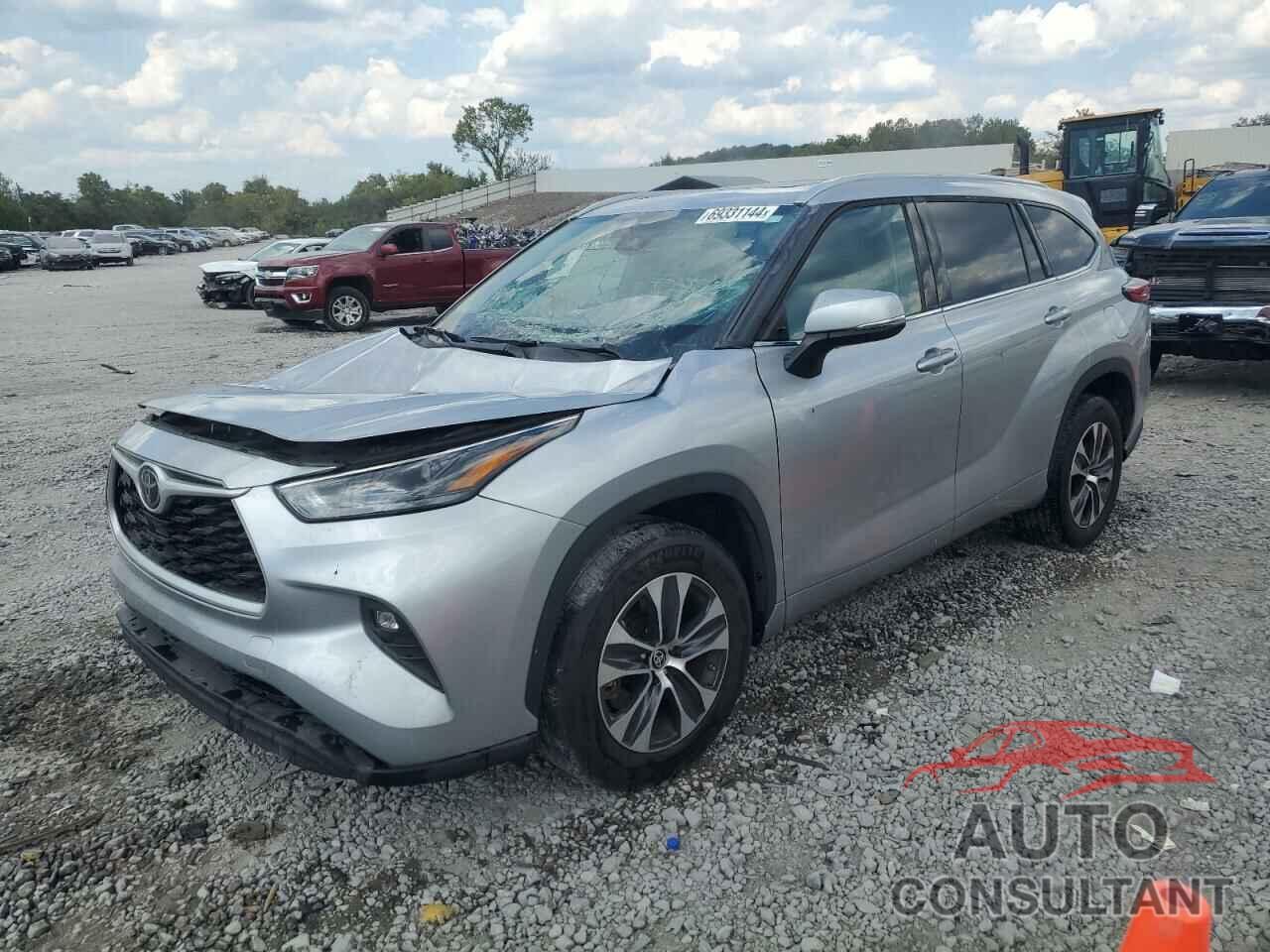 TOYOTA HIGHLANDER 2022 - 5TDGZRAH4NS542798