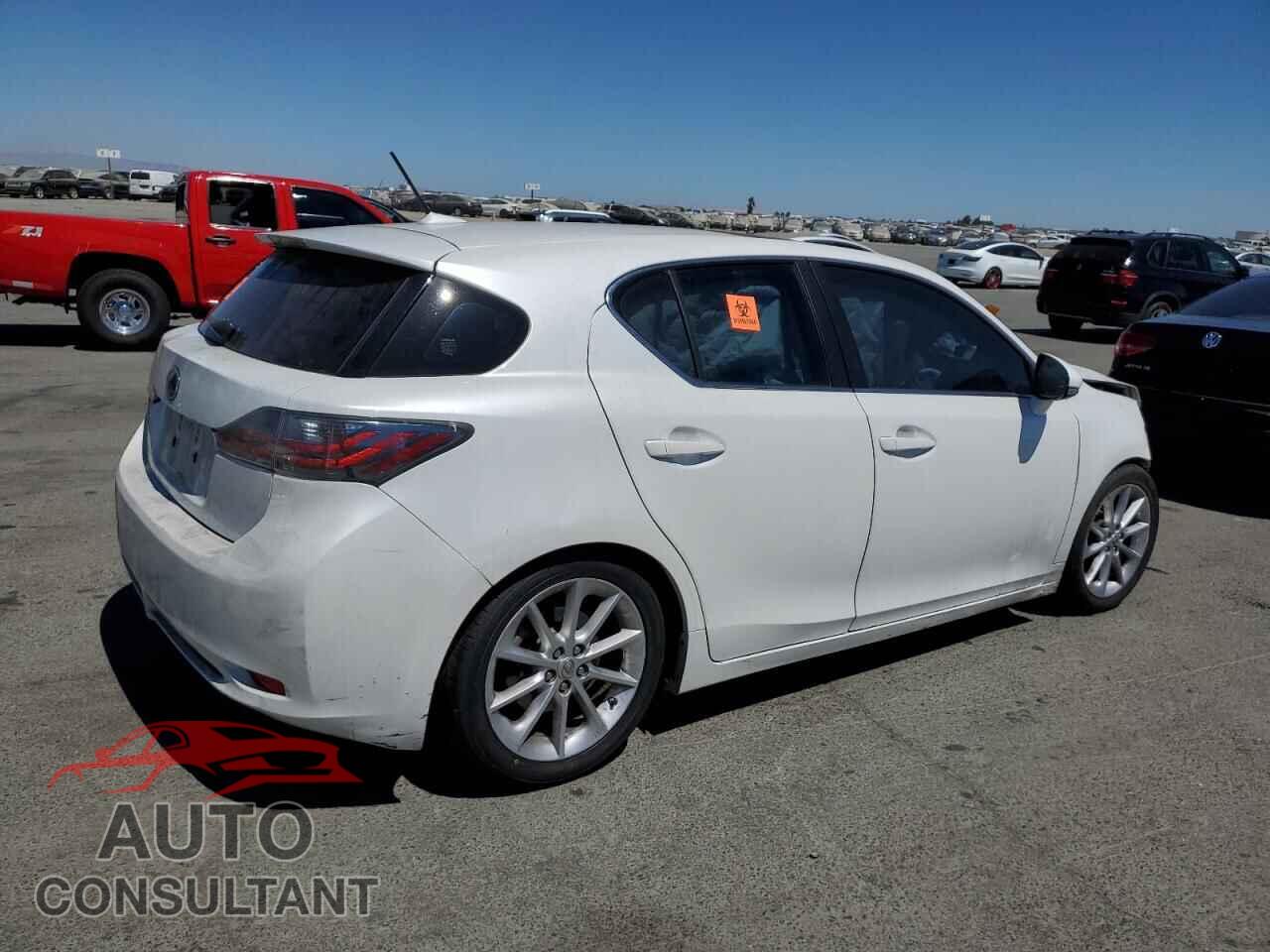 LEXUS CT 200 2012 - JTHKD5BH3C2062321