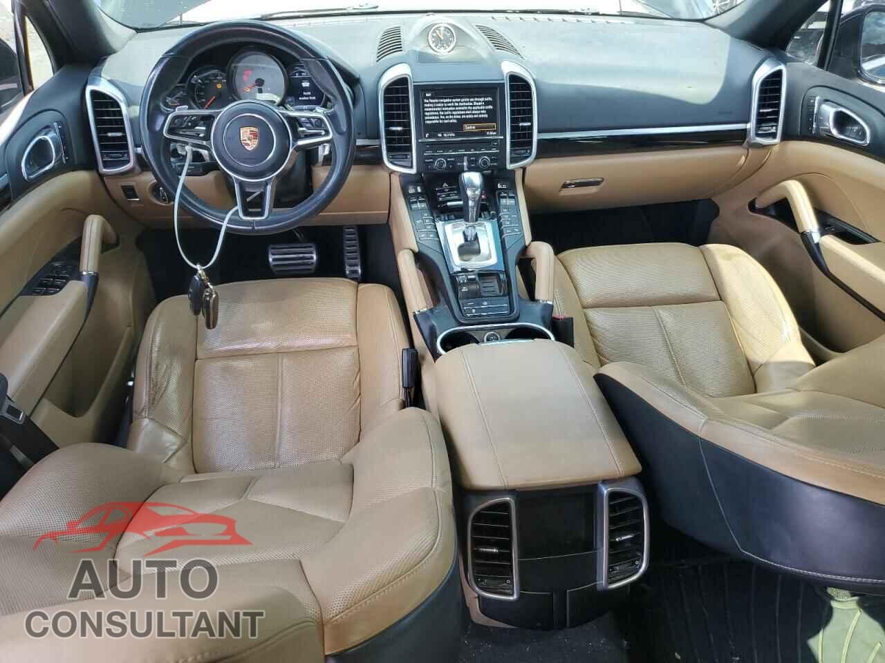 PORSCHE CAYENNE 2015 - WP1AB2A21FLA58022