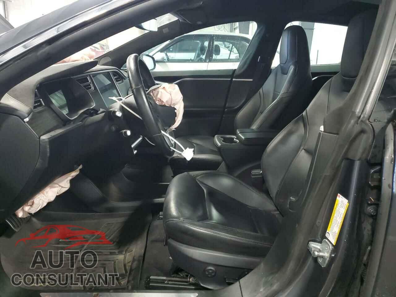 TESLA MODEL S 2015 - 5YJSA1E41FF106863