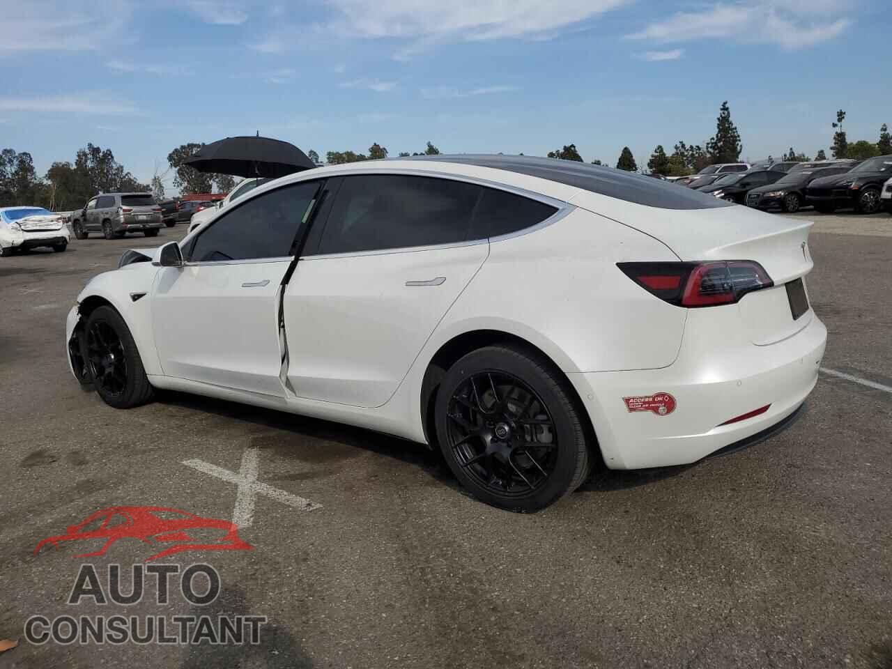 TESLA MODEL 3 2020 - 5YJ3E1EAXLF658792