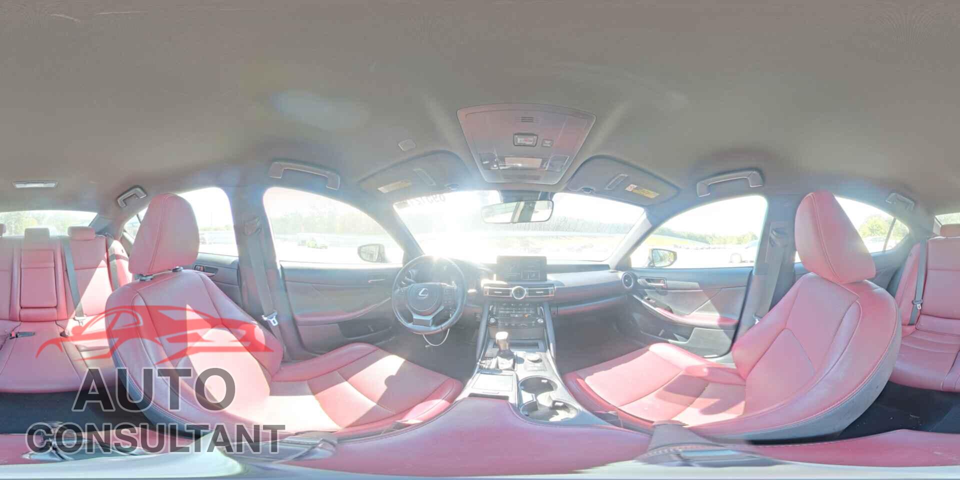 LEXUS IS 2021 - JTHAA1D21M5113594