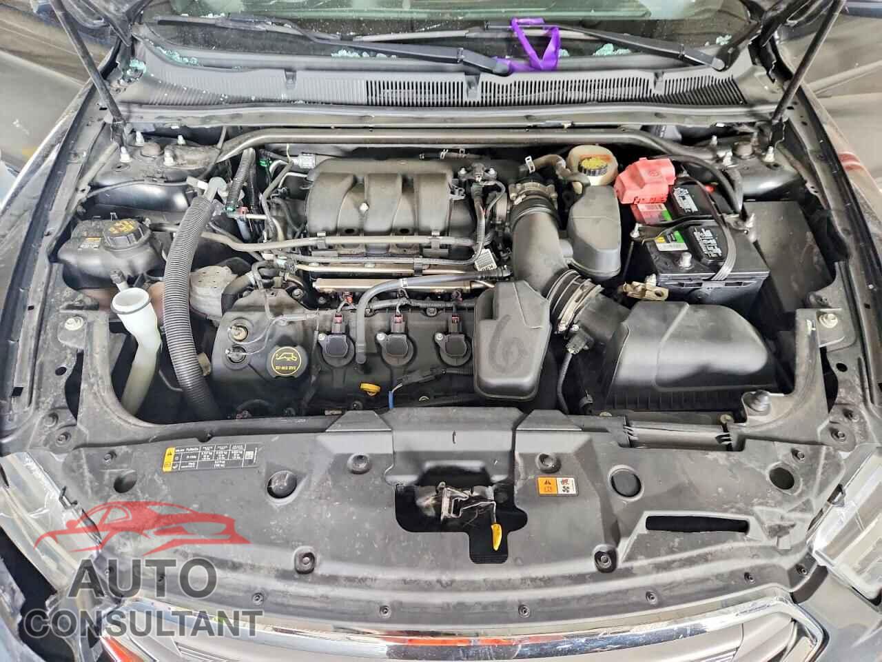 FORD TAURUS 2015 - 1FAHP2E80FG118077