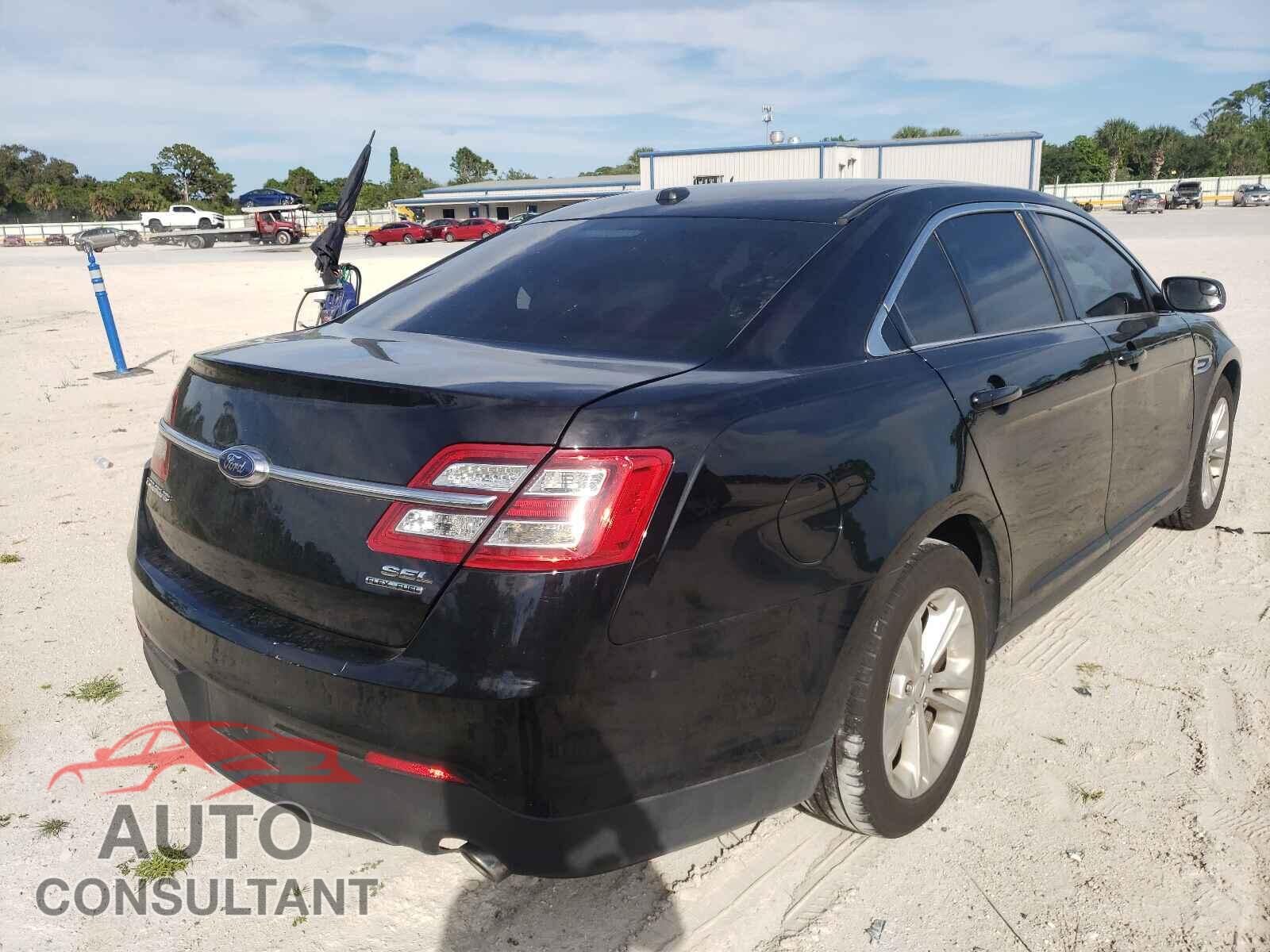FORD TAURUS 2017 - 1FAHP2E86HG128650