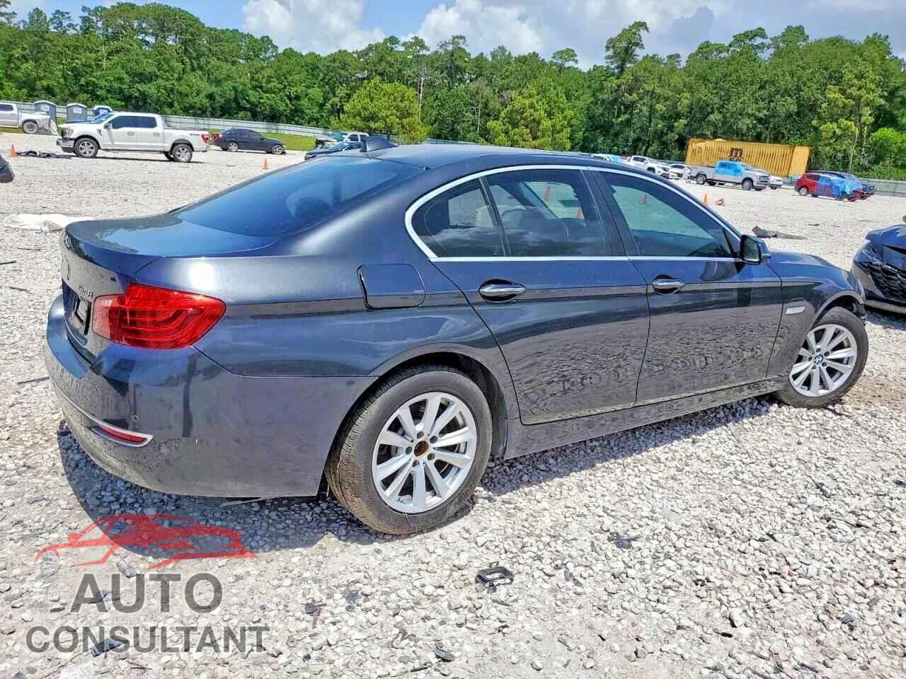 BMW 5 SERIES 2014 - WBA5A5C55ED500577