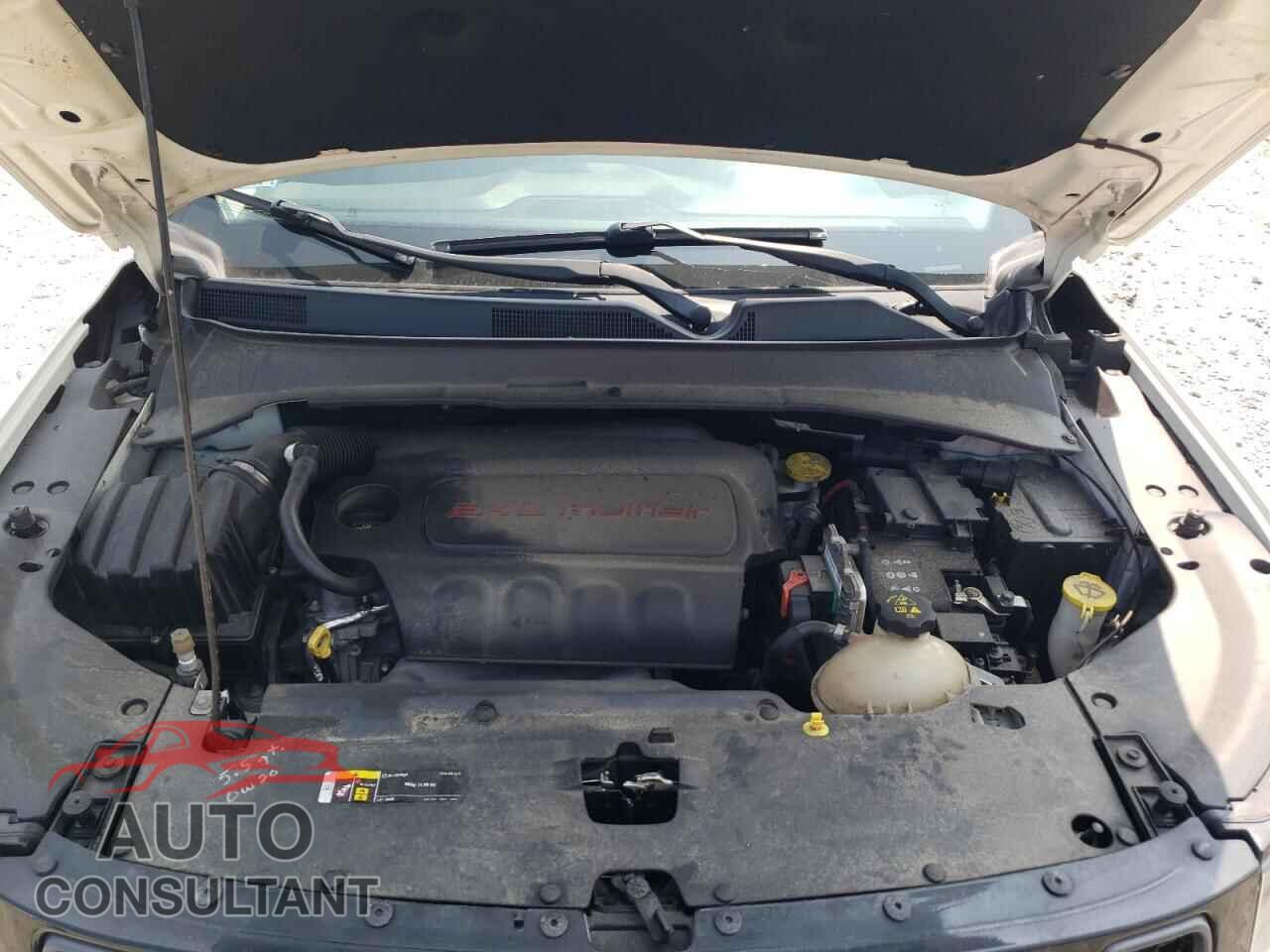 JEEP COMPASS 2017 - 3C4NJDDB8HT646763