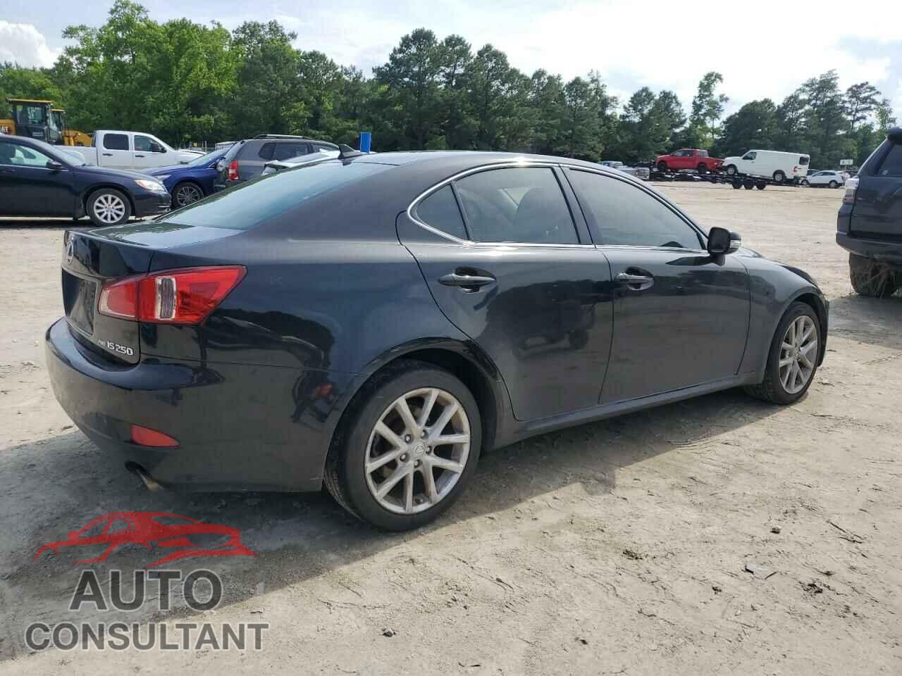 LEXUS IS 2011 - JTHCF5C21B5046236