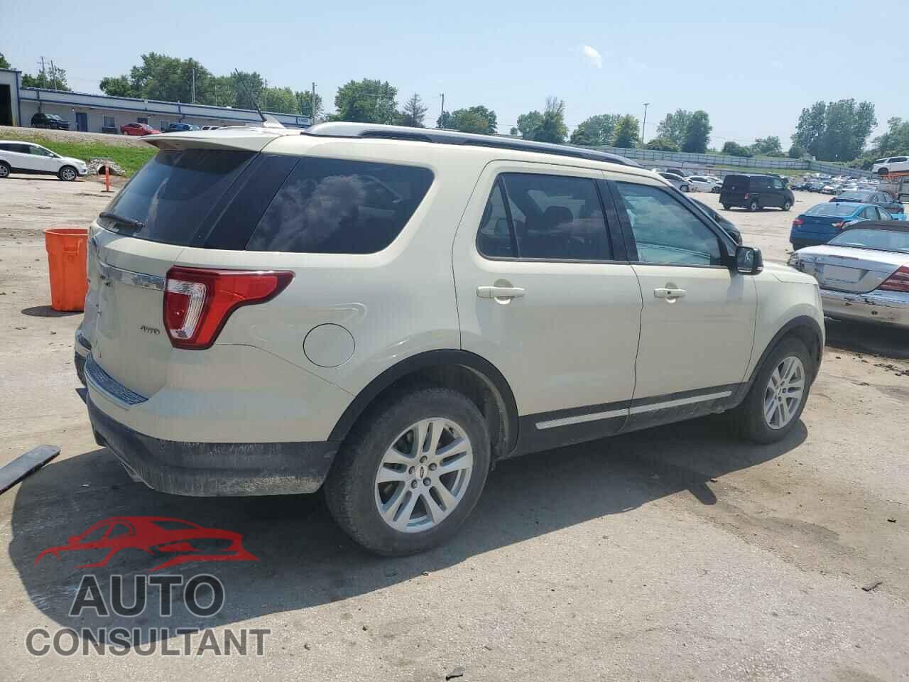 FORD EXPLORER 2018 - 1FM5K8D8XJGB30712