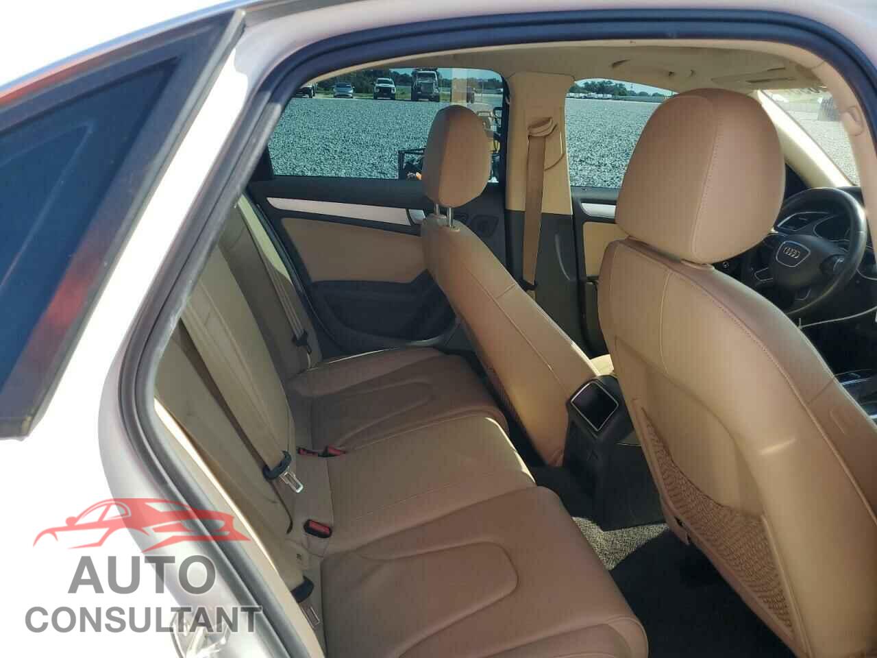 AUDI A4 2013 - WAUAFAFL7DA185977