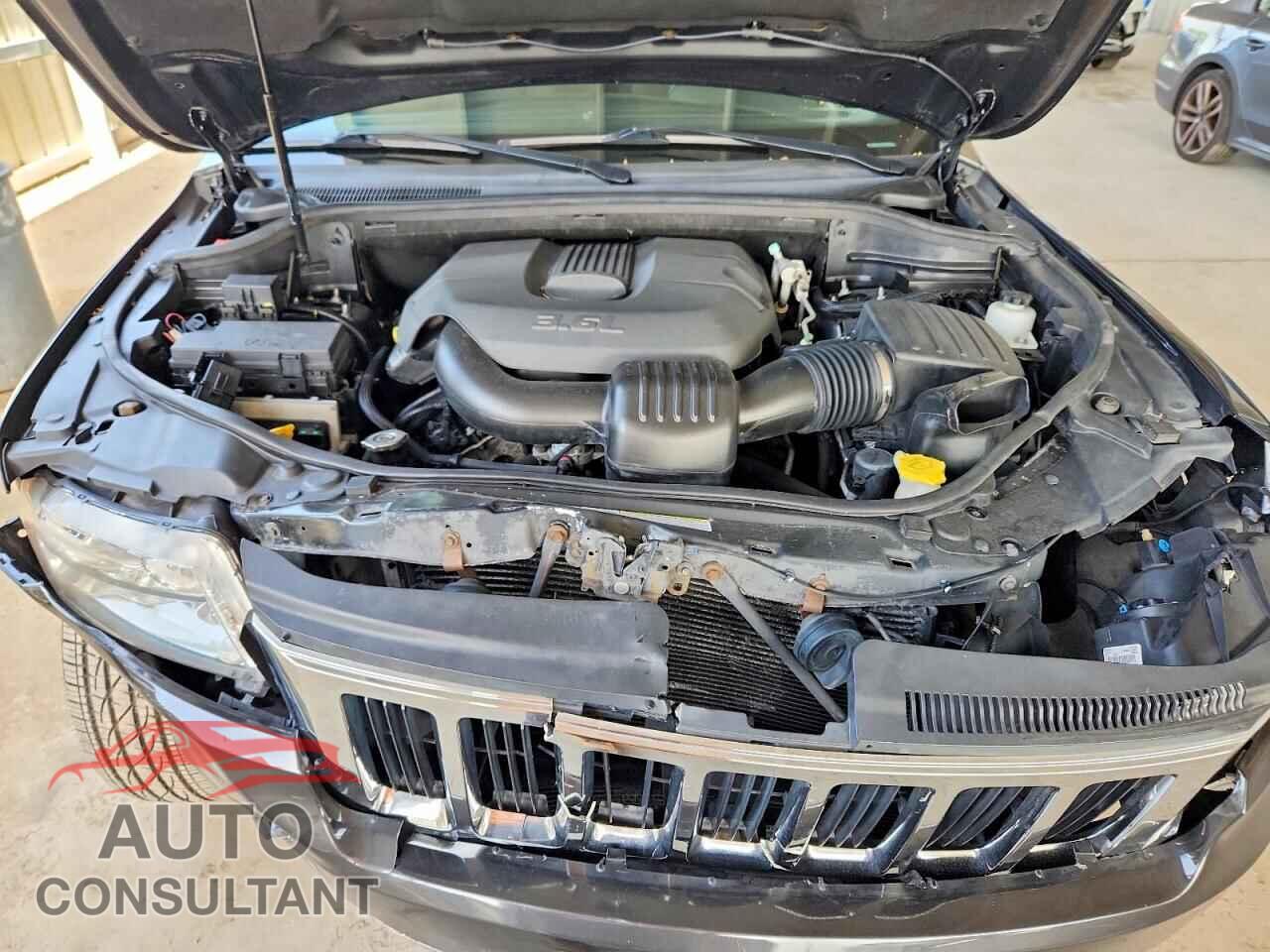 JEEP CHEROKEE 2011 - 1J4RR4GG2BC585425