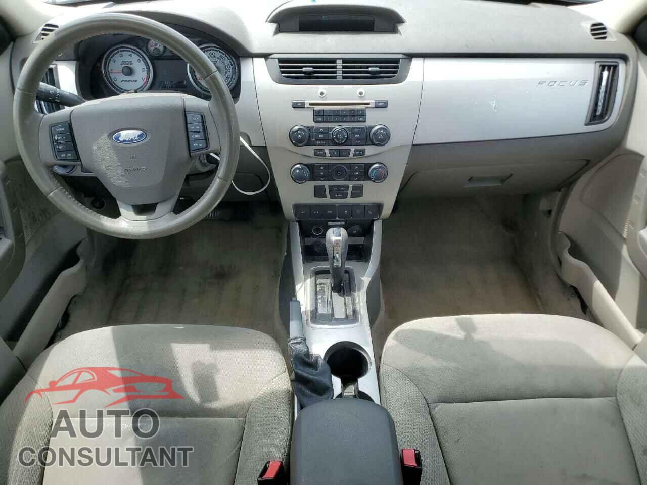 FORD FOCUS 2010 - 1FAHP3GN5AW151437