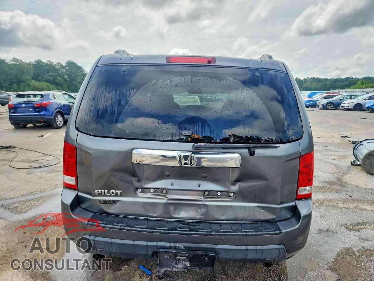 HONDA PILOT 2011 - 5FNYF3H64BB033034
