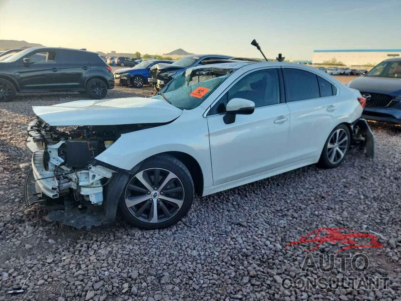SUBARU LEGACY 2019 - 4S3BNEN62K3022166