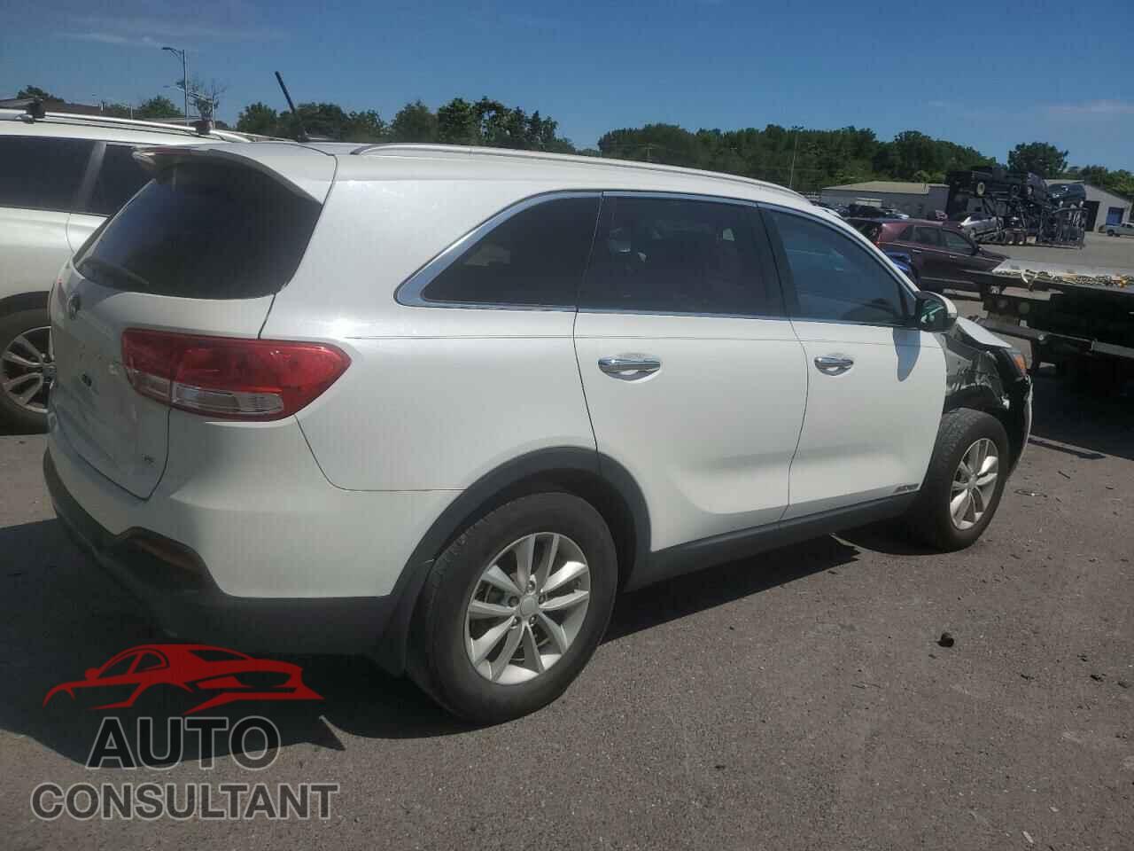 KIA SORENTO 2017 - 5XYPGDA57HG324497