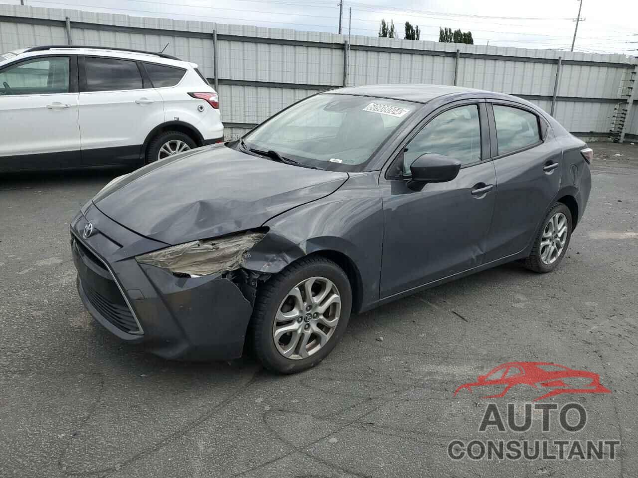 TOYOTA YARIS 2017 - 3MYDLBYV7HY181735