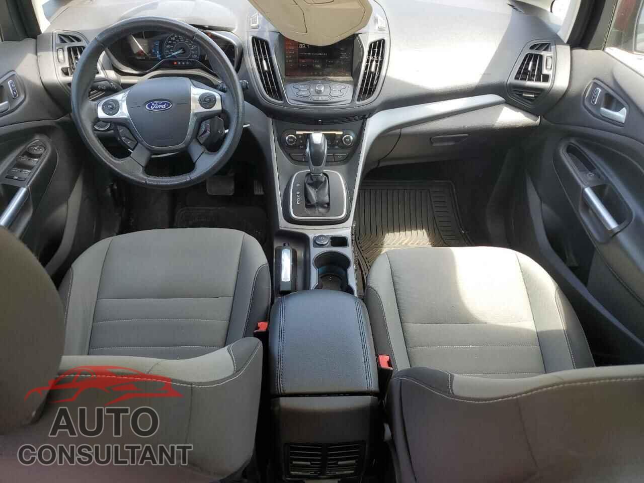 FORD CMAX 2015 - 1FADP5AU7FL110908