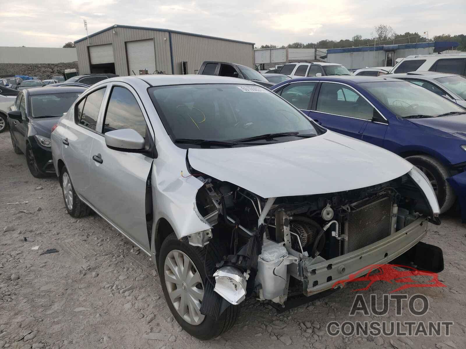 NISSAN VERSA 2017 - 3N1CN7AP7HL907204