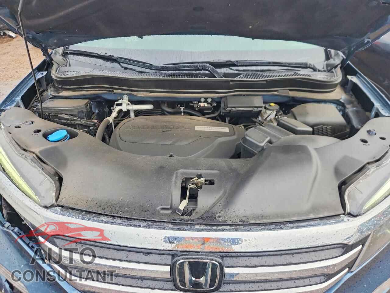 HONDA PILOT 2017 - 5FNYF6H61HB076949