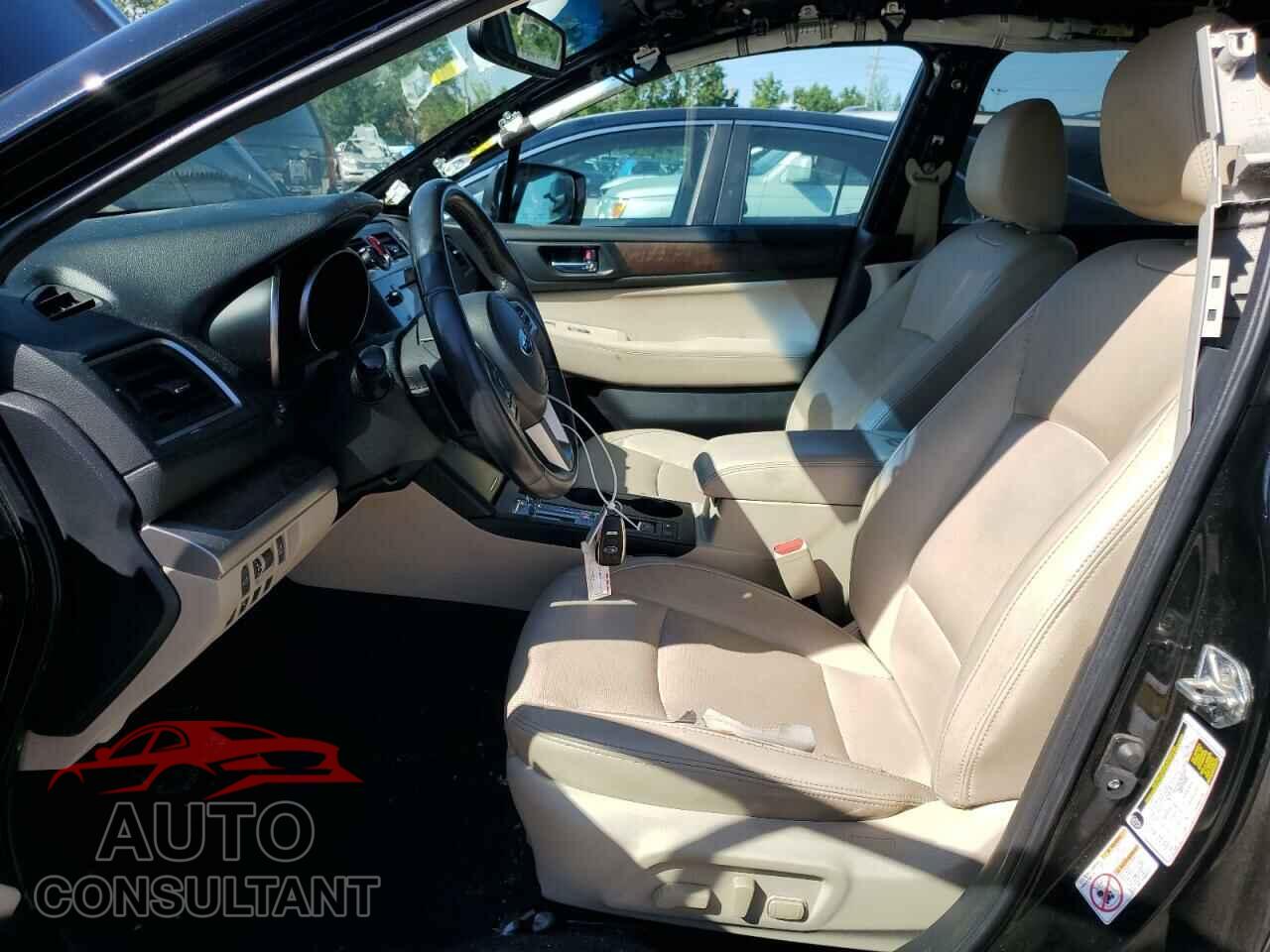 SUBARU OUTBACK 2017 - 4S4BSAKC9H3228276
