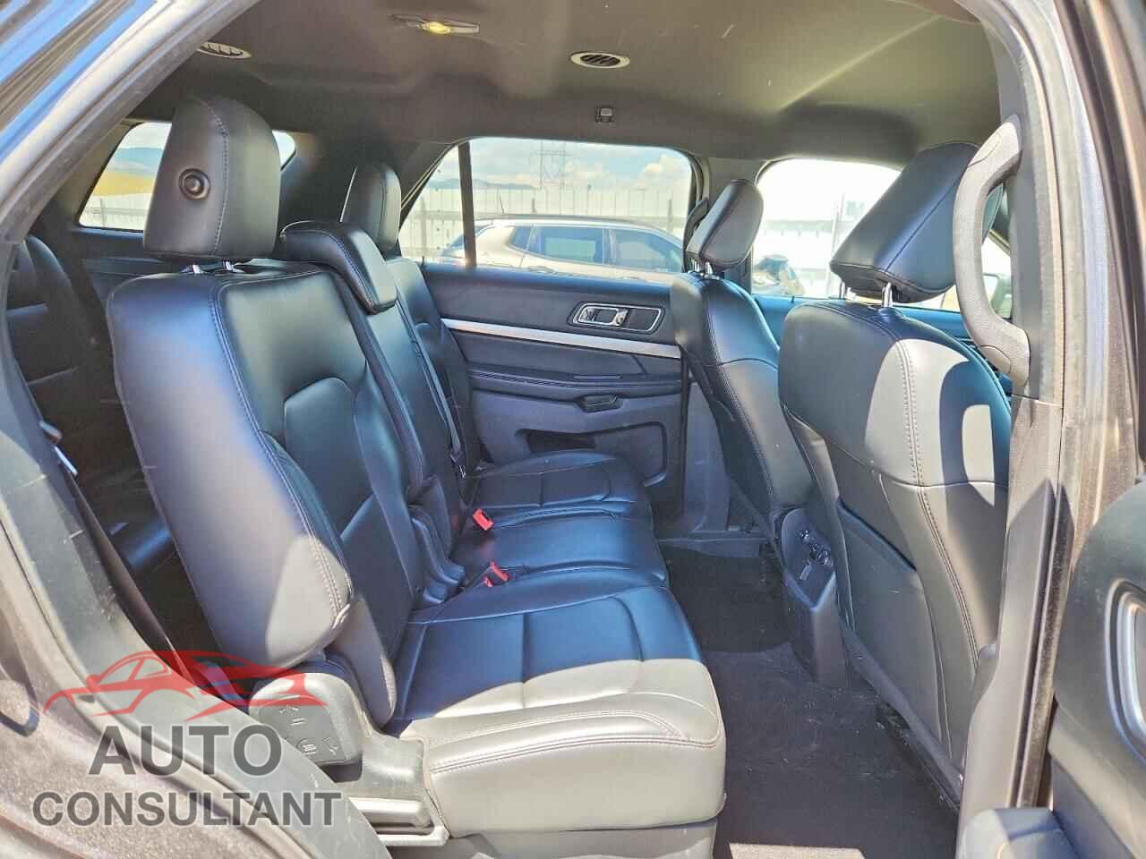 FORD EXPLORER 2019 - 1FM5K8D81KGA41113