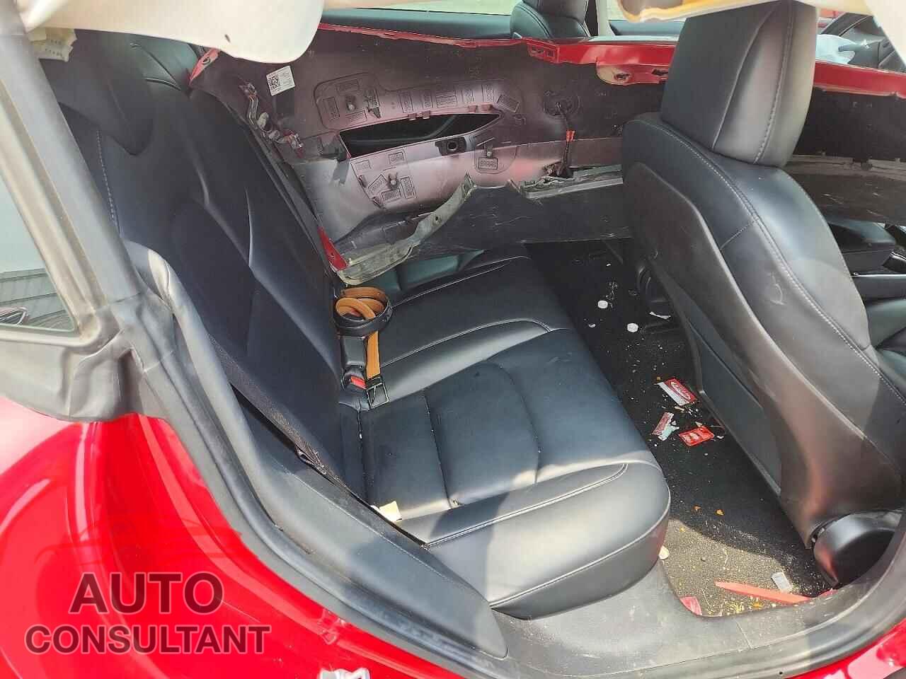 TESLA MODEL 3 2019 - 5YJ3E1EA6KF411610