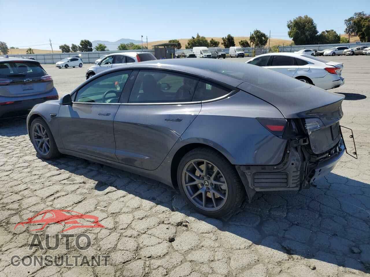 TESLA MODEL 3 2023 - 5YJ3E1EA3PF385278