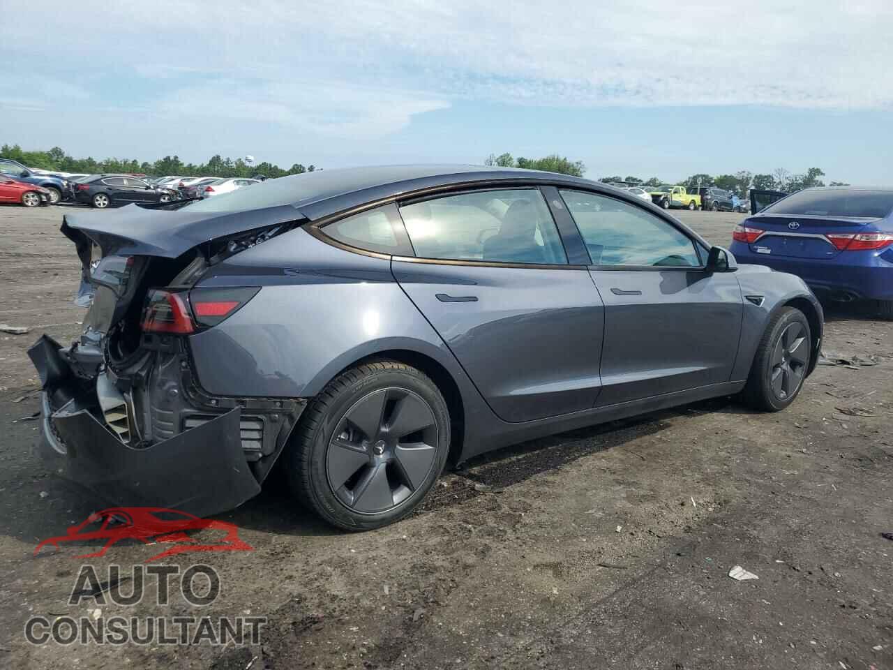 TESLA MODEL 3 2023 - 5YJ3E1EA3PF642259