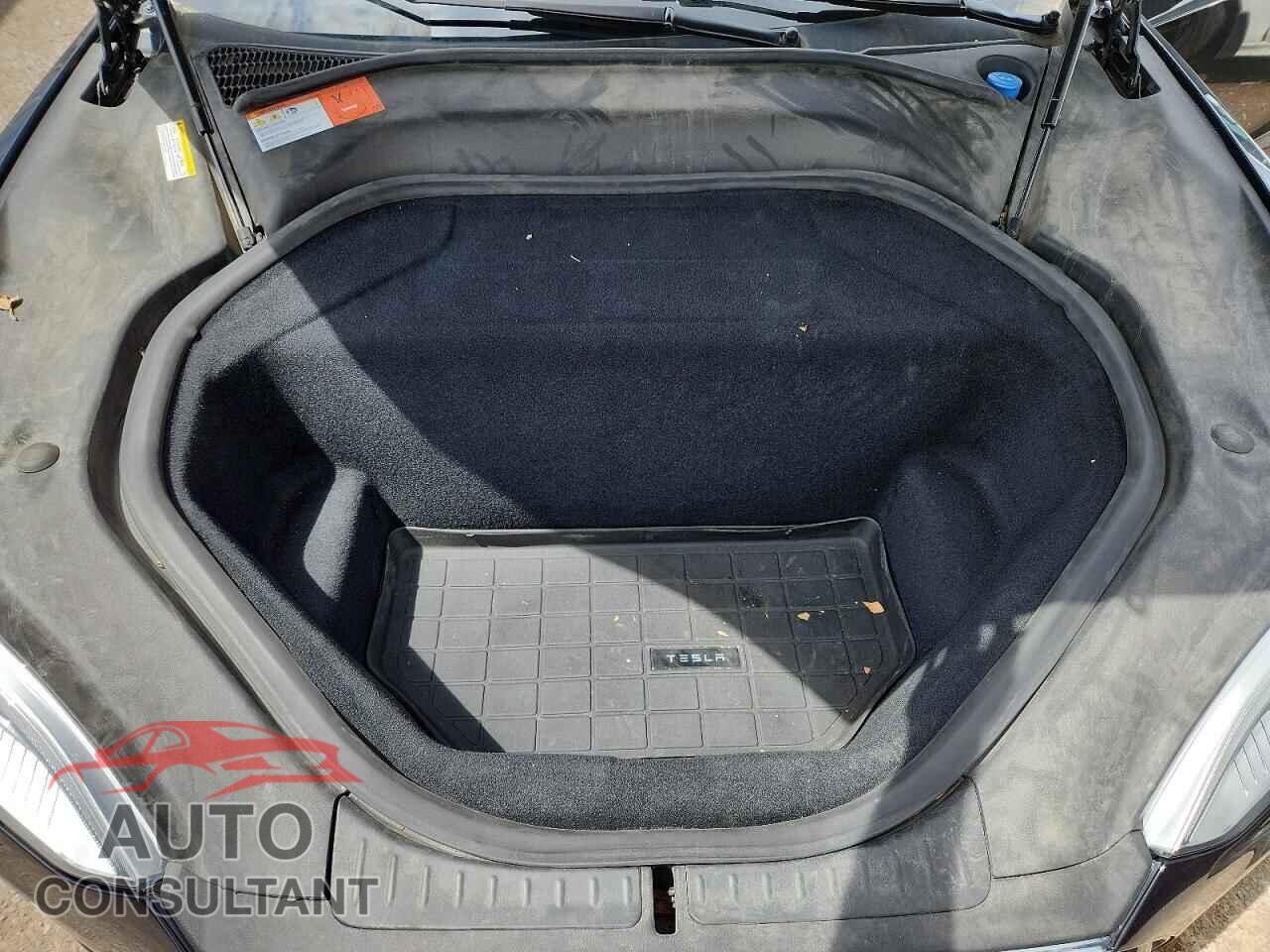 TESLA MODEL S 2015 - 5YJSA1S26FF096558