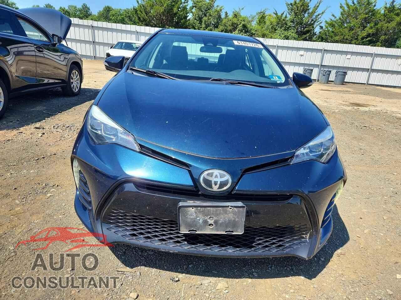 TOYOTA COROLLA 2018 - 5YFBURHEXJP803438