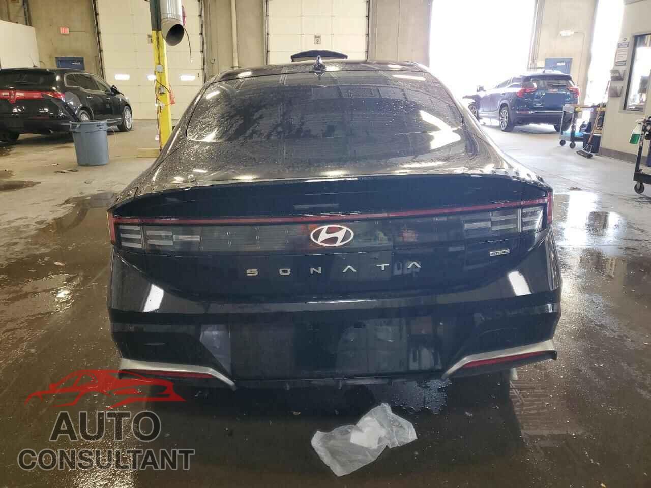 HYUNDAI SONATA 2025 - KMHL64JA4SA498089
