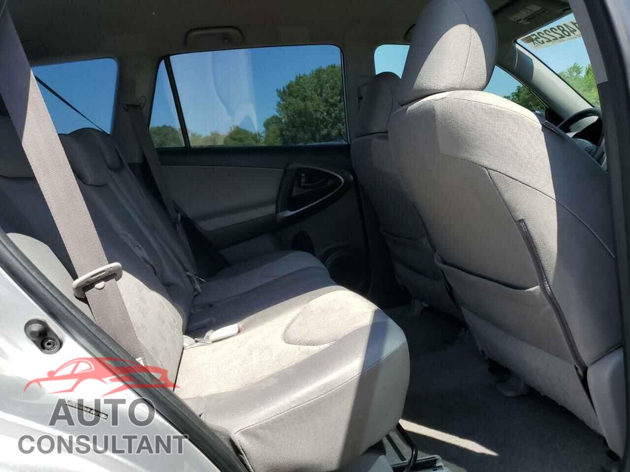 TOYOTA RAV4 2010 - JTMBF4DVXAD028368