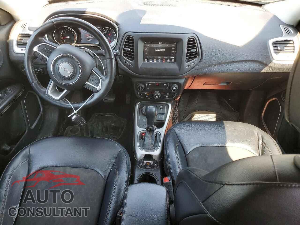 JEEP COMPASS 2017 - 3C4NJDBB0HT652110