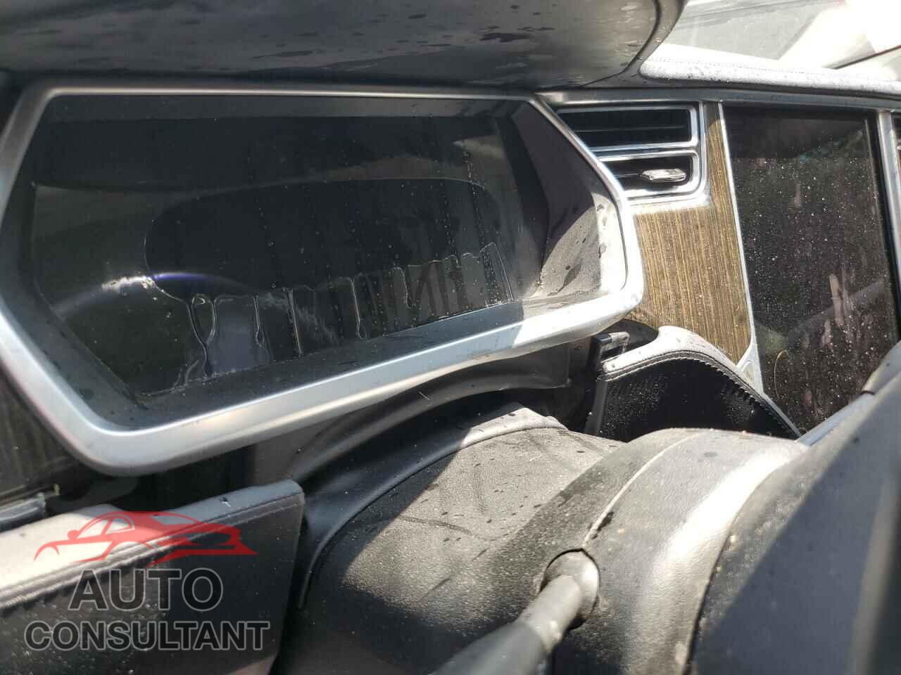 TESLA MODEL S 2013 - 5YJSA1DP4DFP13557