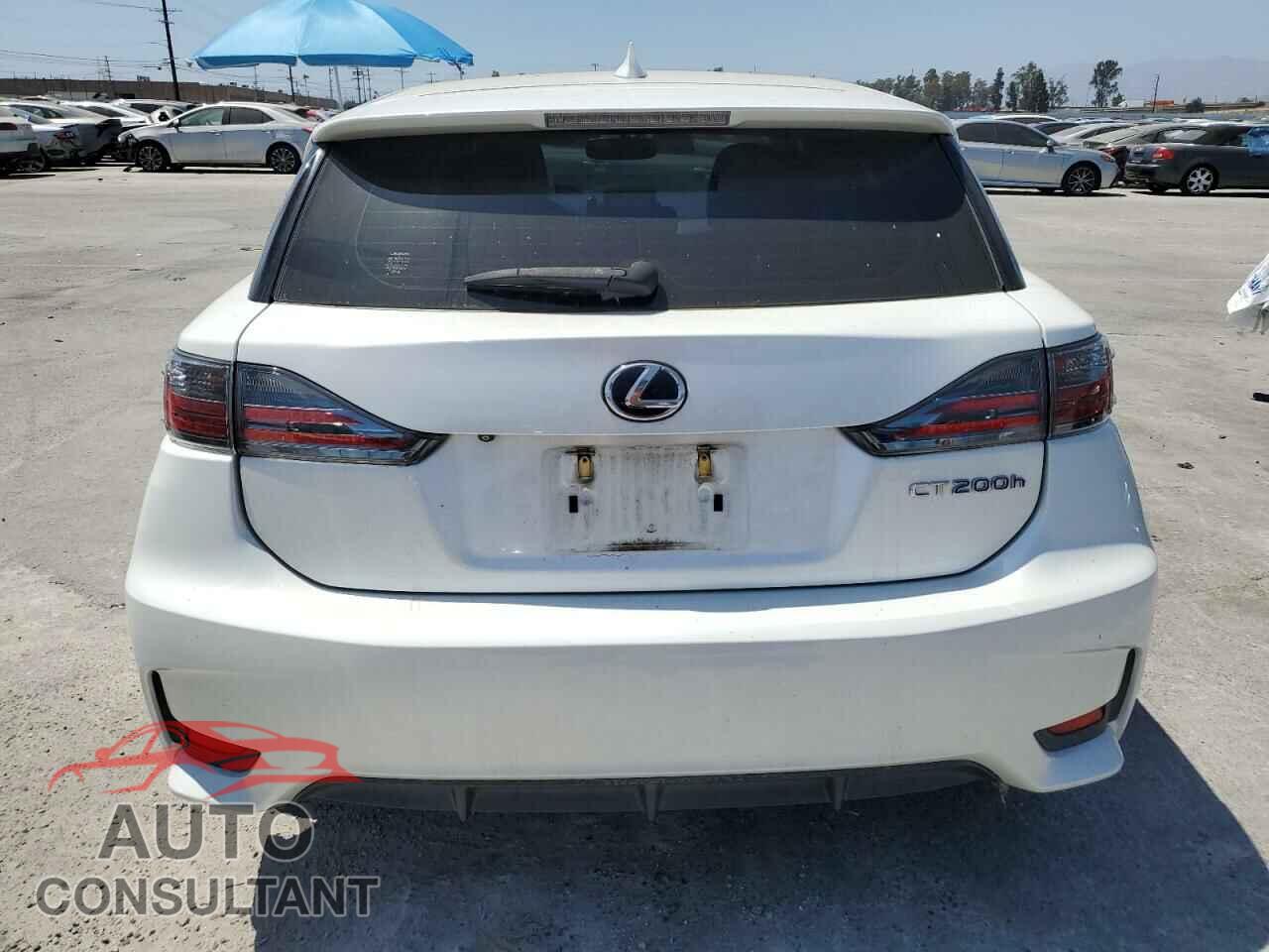 LEXUS CT 200 2014 - JTHKD5BH7E2178978