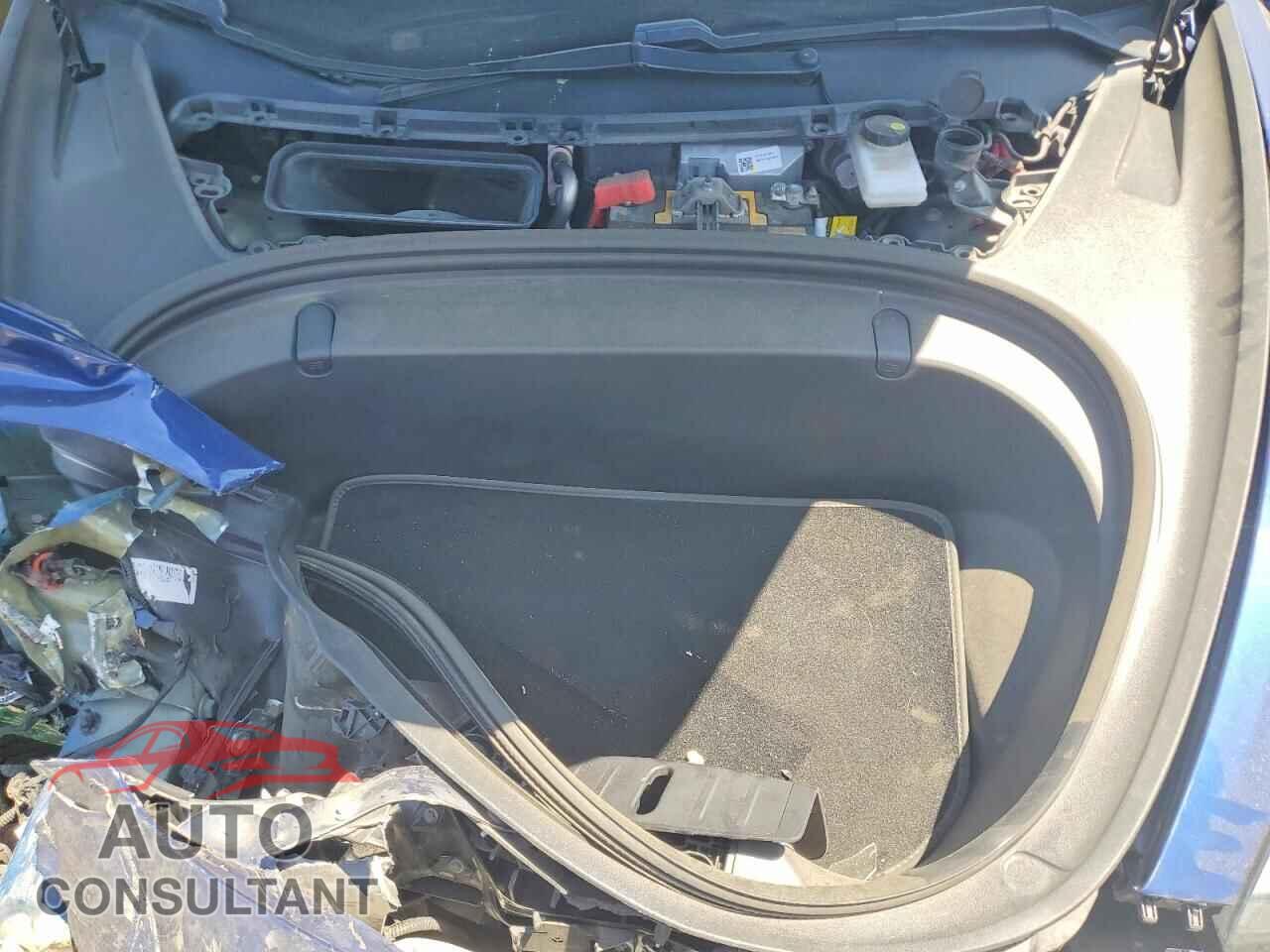 TESLA MODEL 3 2019 - 5YJ3E1EB0KF421817