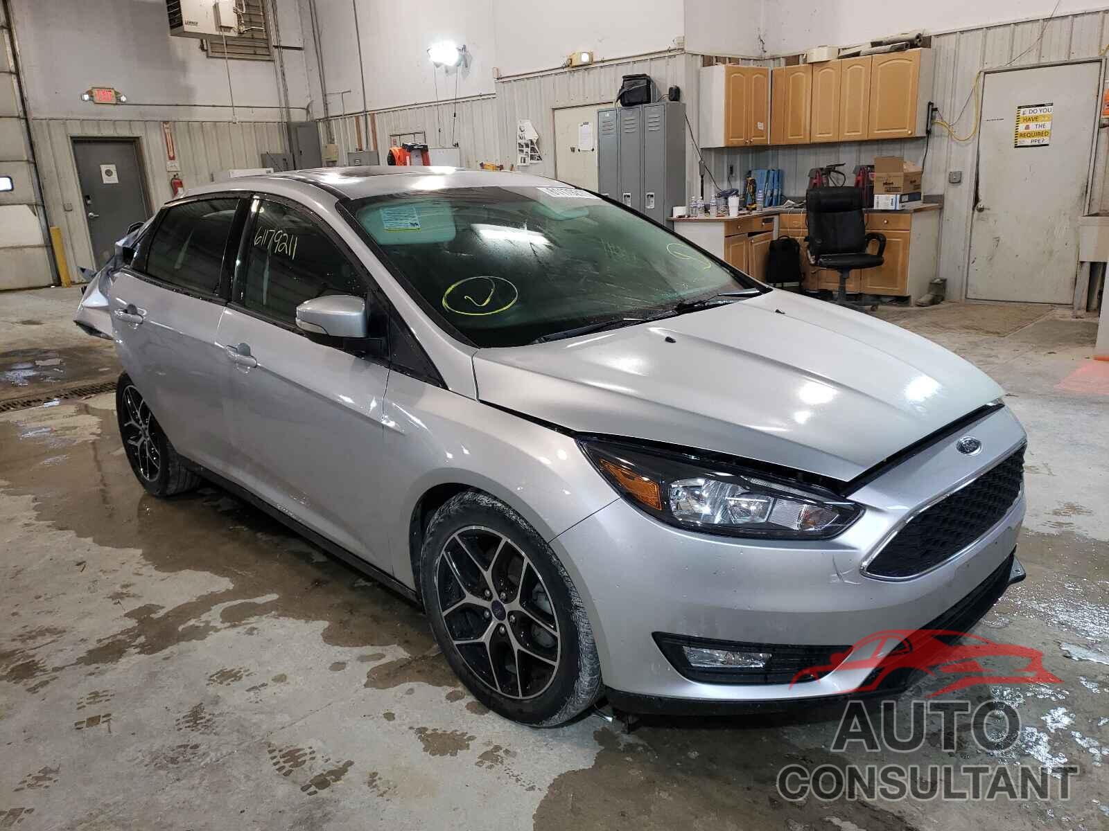 FORD FOCUS 2017 - 1FADP3H29HL235694