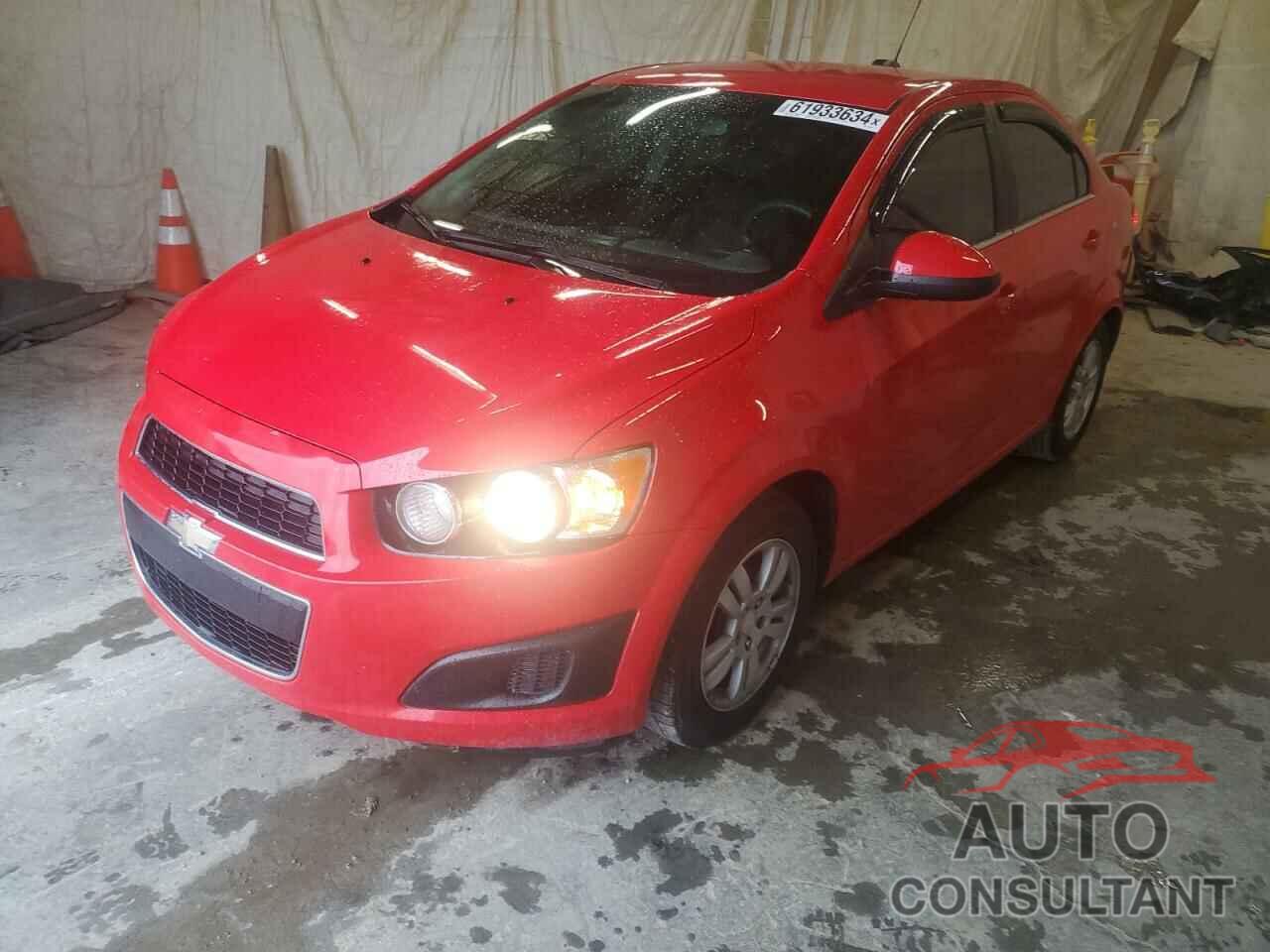 CHEVROLET SONIC 2016 - 1G1JC5SH0G4131016