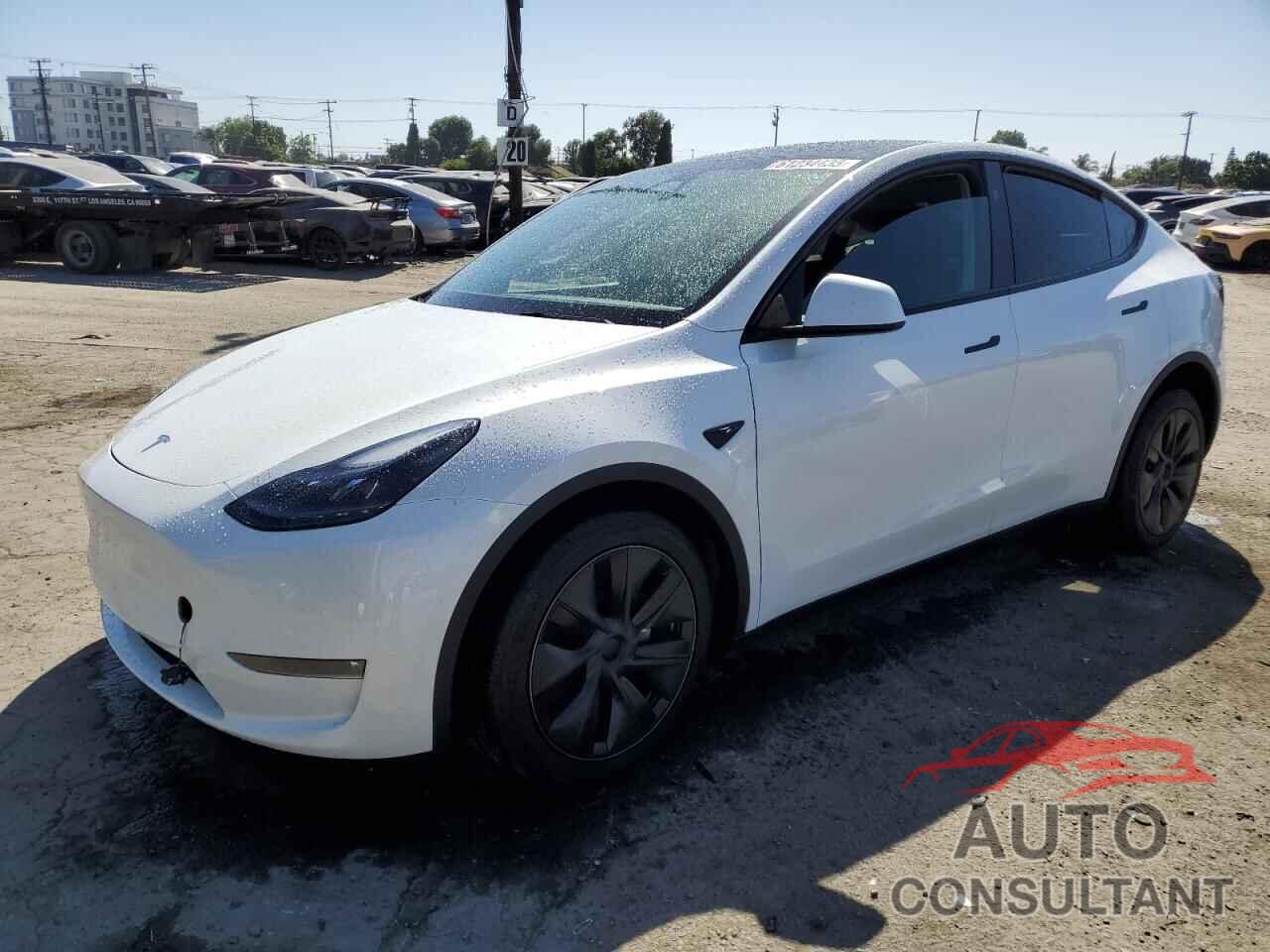 TESLA MODEL Y 2024 - 7SAYGAEE8RF108621