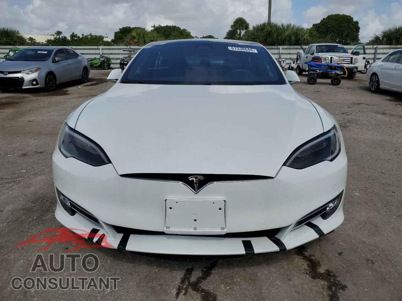 TESLA MODEL S 2018 - 5YJSA1E25JF243828