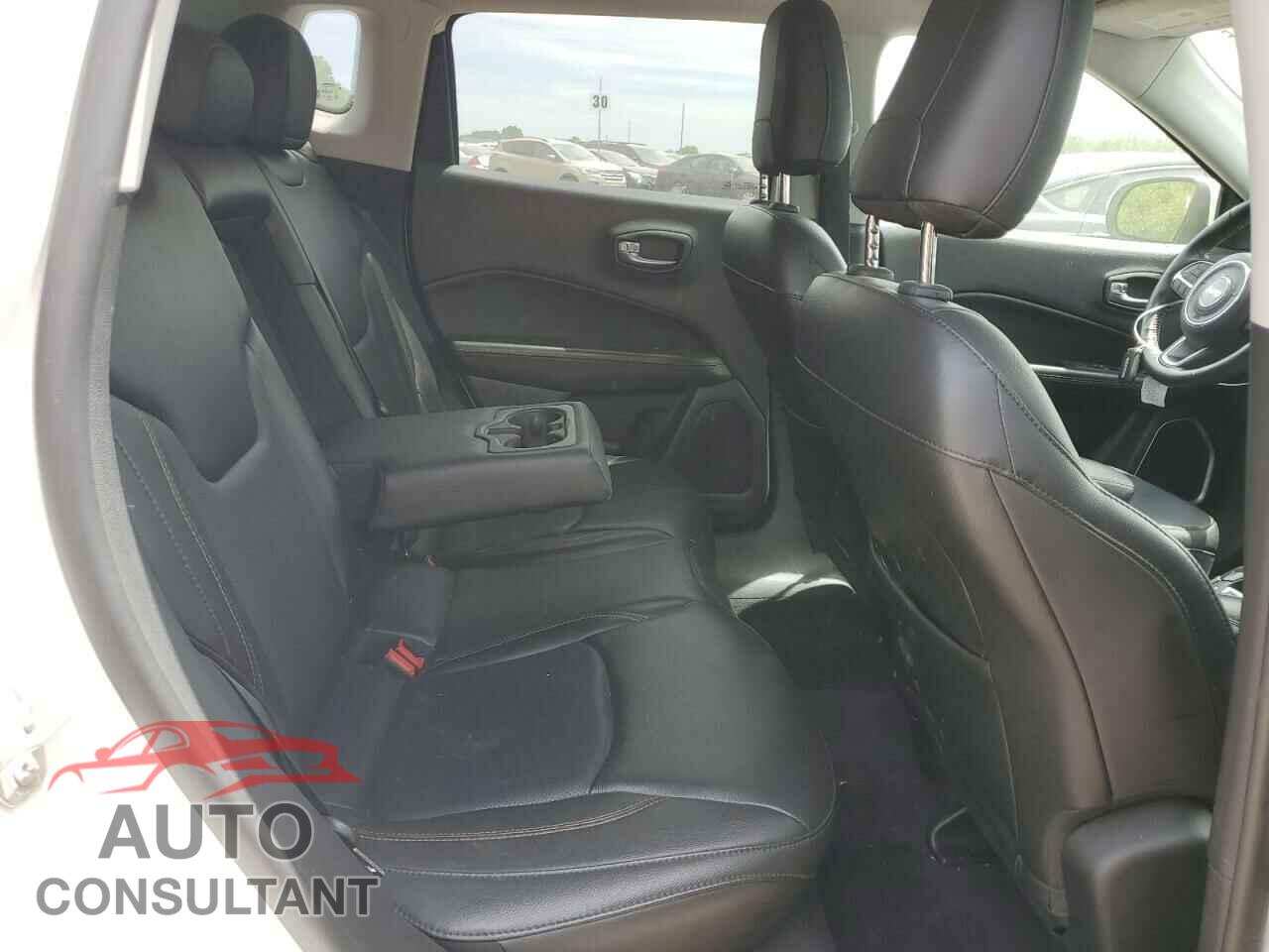JEEP COMPASS 2018 - 3C4NJDCB8JT456274