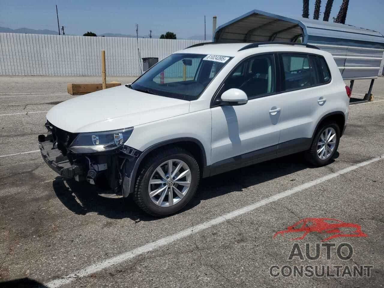 VOLKSWAGEN TIGUAN 2017 - WVGBV7AX3HK054323