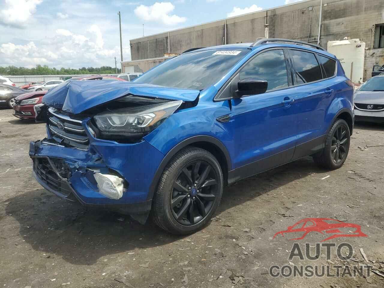 FORD ESCAPE 2017 - 1FMCU9GD3HUA36618