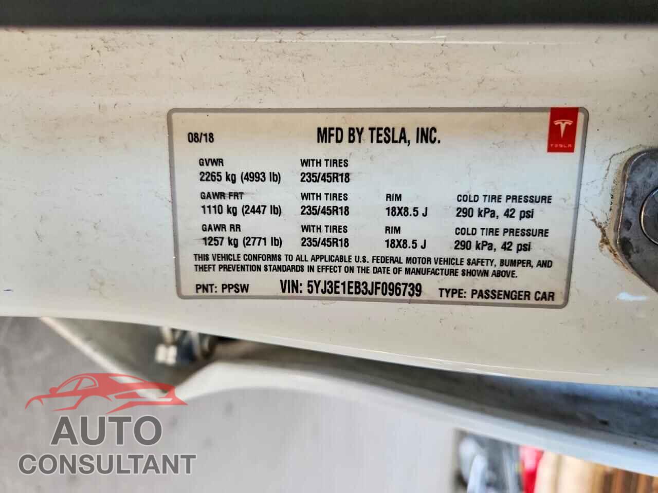 TESLA MODEL 3 2018 - 5YJ3E1EB3JF096739