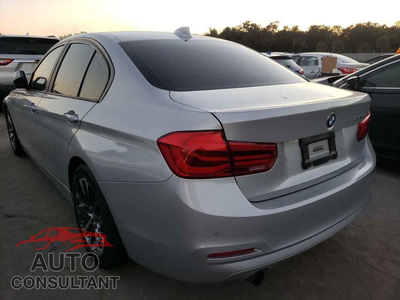 BMW 3 SERIES 2016 - WBA8E1G54GNU10340