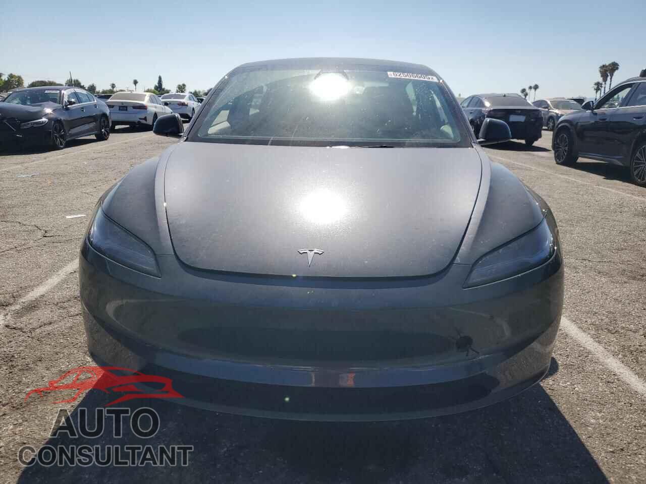 TESLA MODEL 3 2024 - 5YJ3E1EA7RF746997