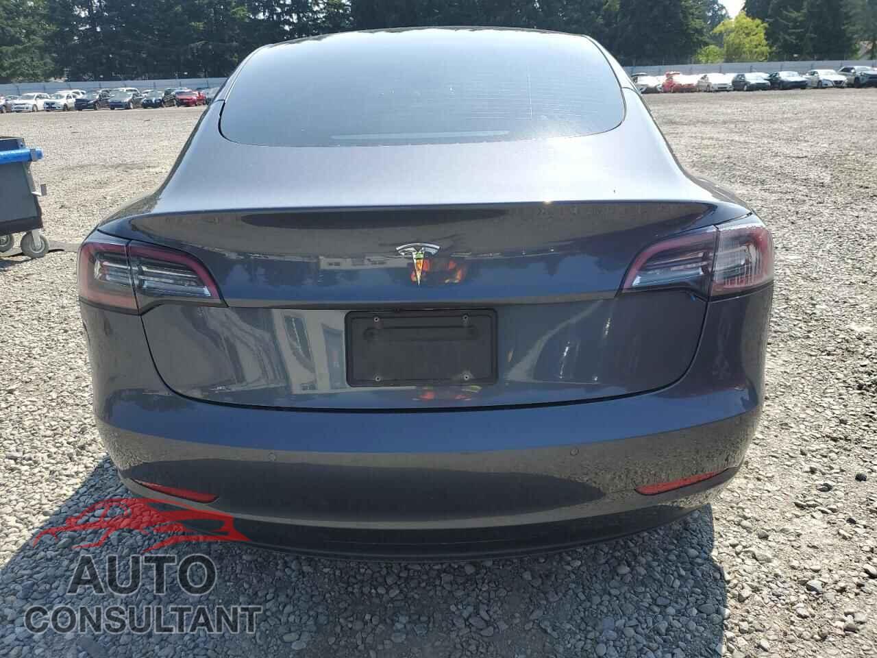 TESLA MODEL 3 2021 - 5YJ3E1EA0MF063693