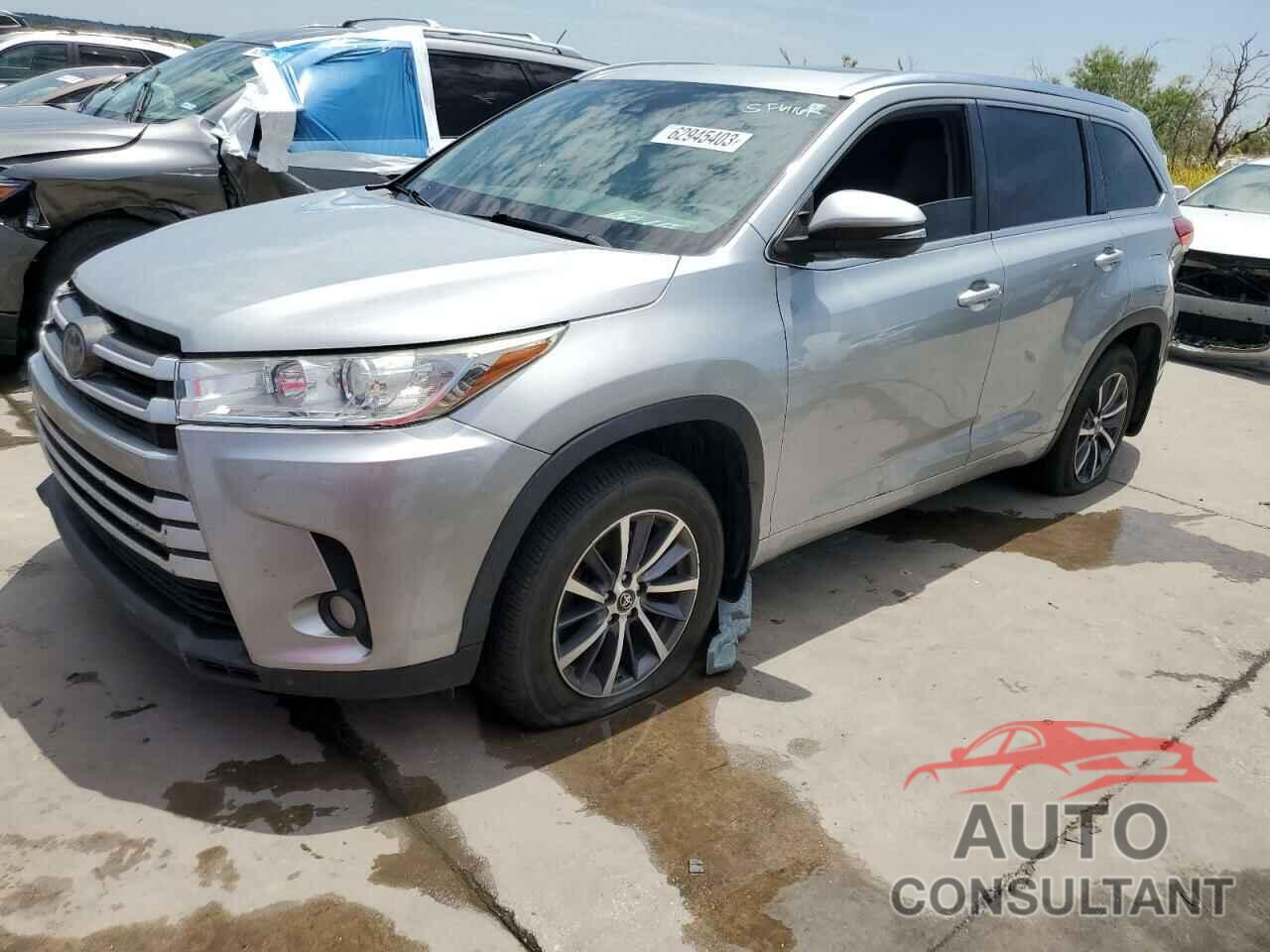 TOYOTA HIGHLANDER 2017 - 5TDJZRFH8HS406760
