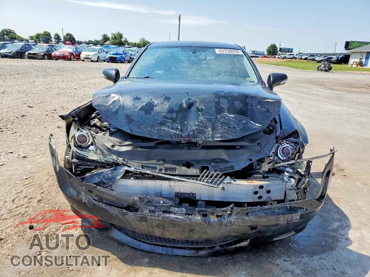 LEXUS IS 2009 - JTHBK262392093068