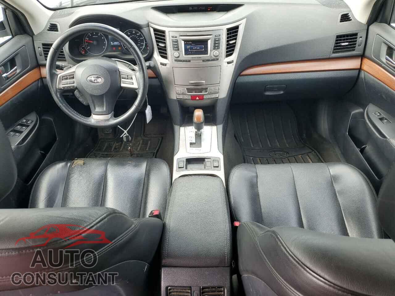 SUBARU OUTBACK 2014 - 4S4BRCLC2E3318774